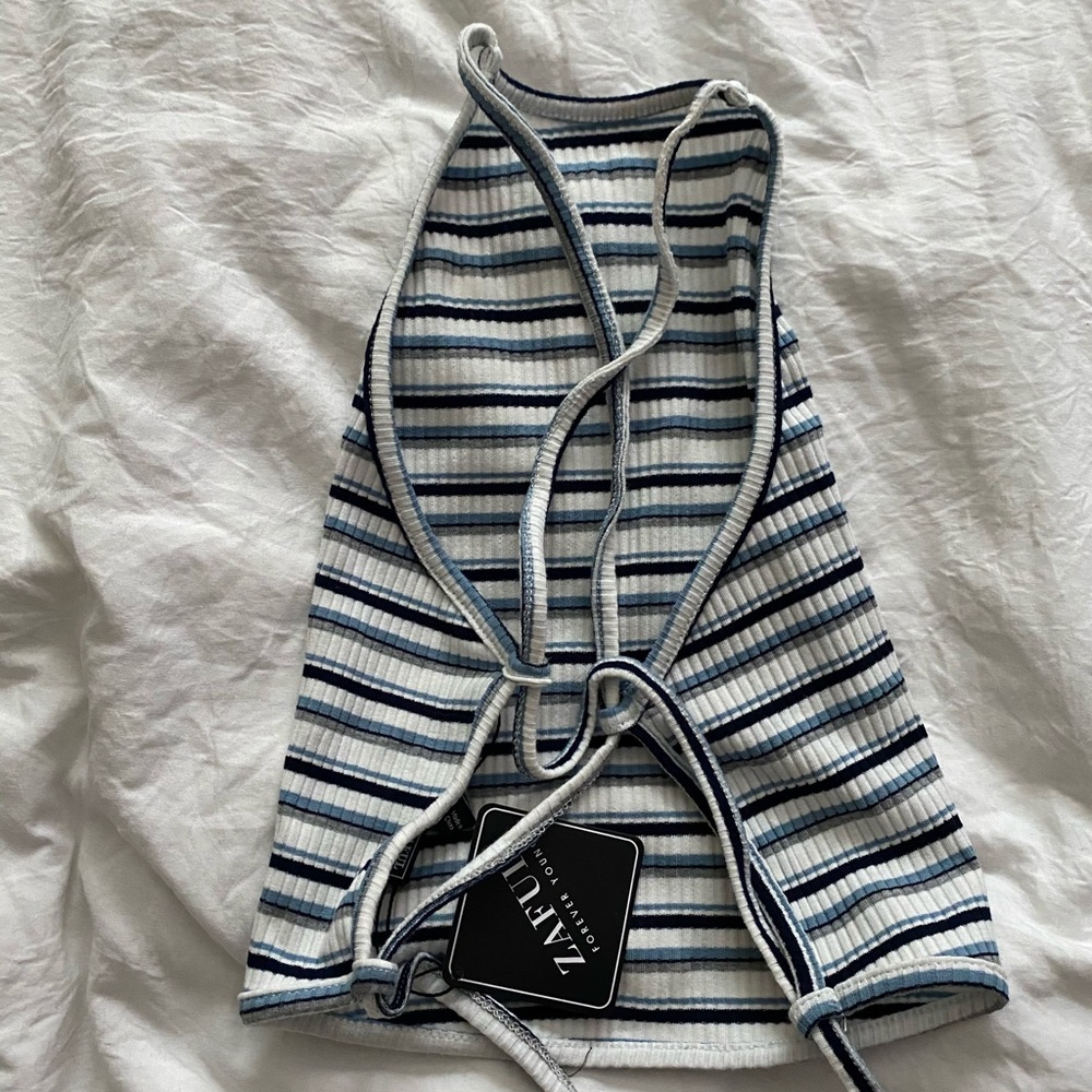 Tie Back Halter Crop Top! NWT